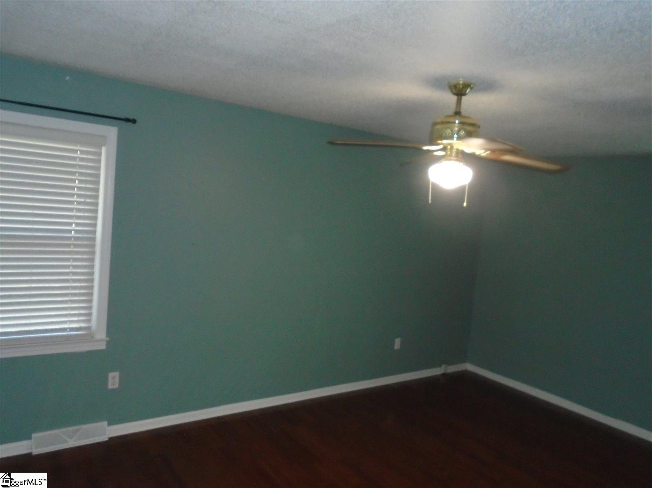 316 Jamestown Road Easley, SC 29640 - Photo 14 of 23