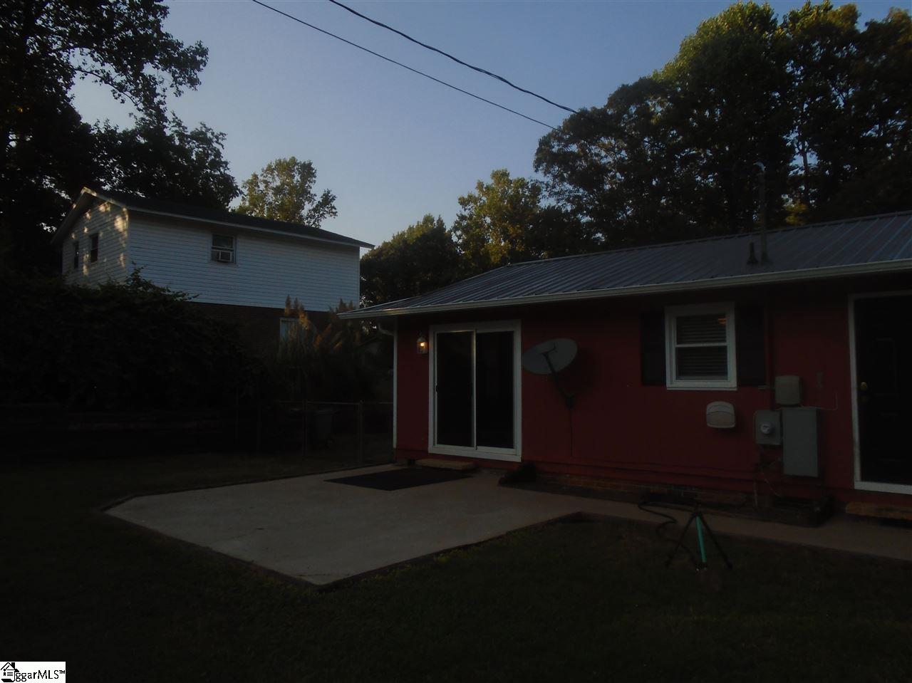 316 Jamestown Road Easley, SC 29640 - Photo 18 of 23