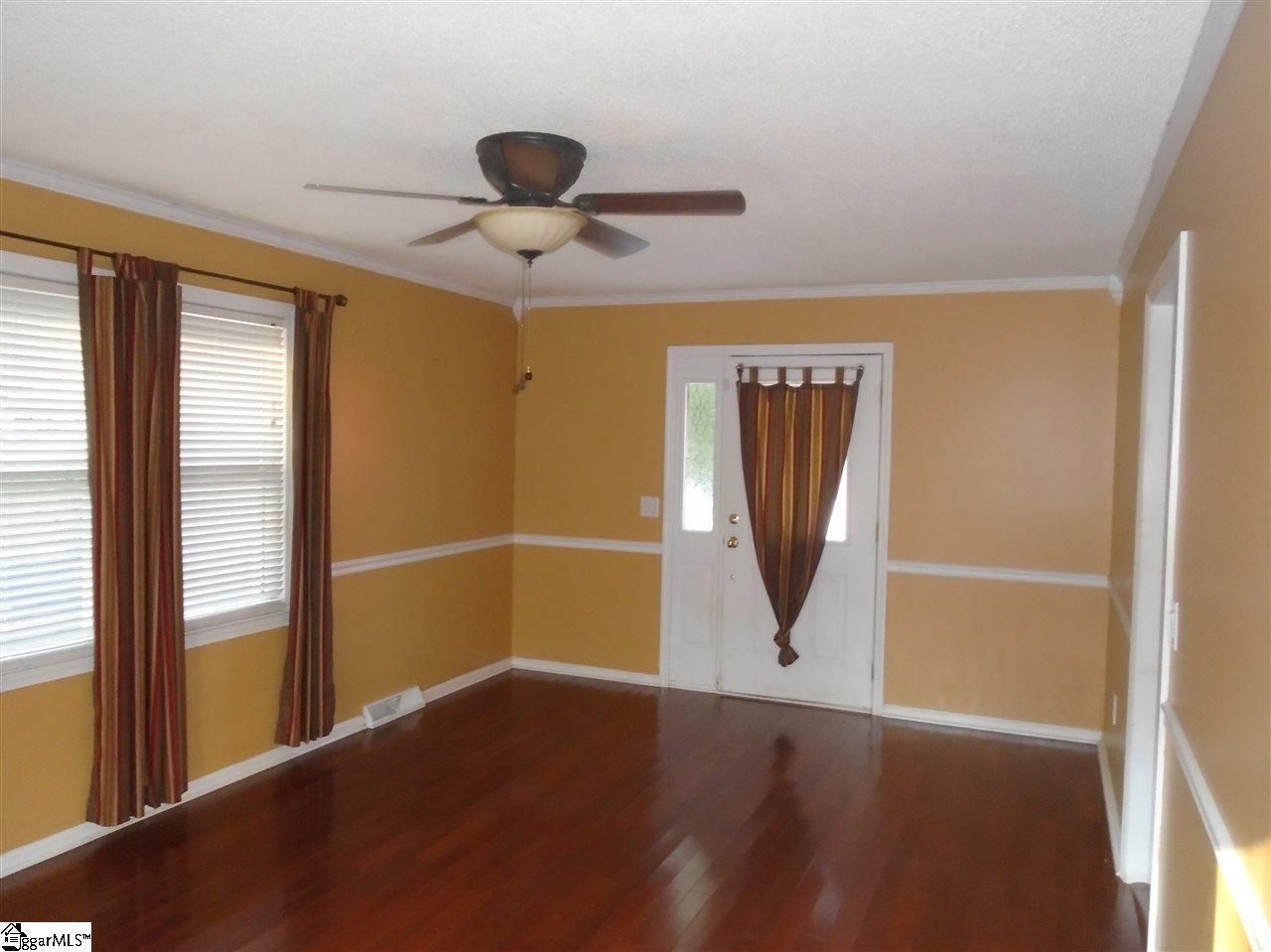 316 Jamestown Road Easley, SC 29640 - Photo 5 of 23