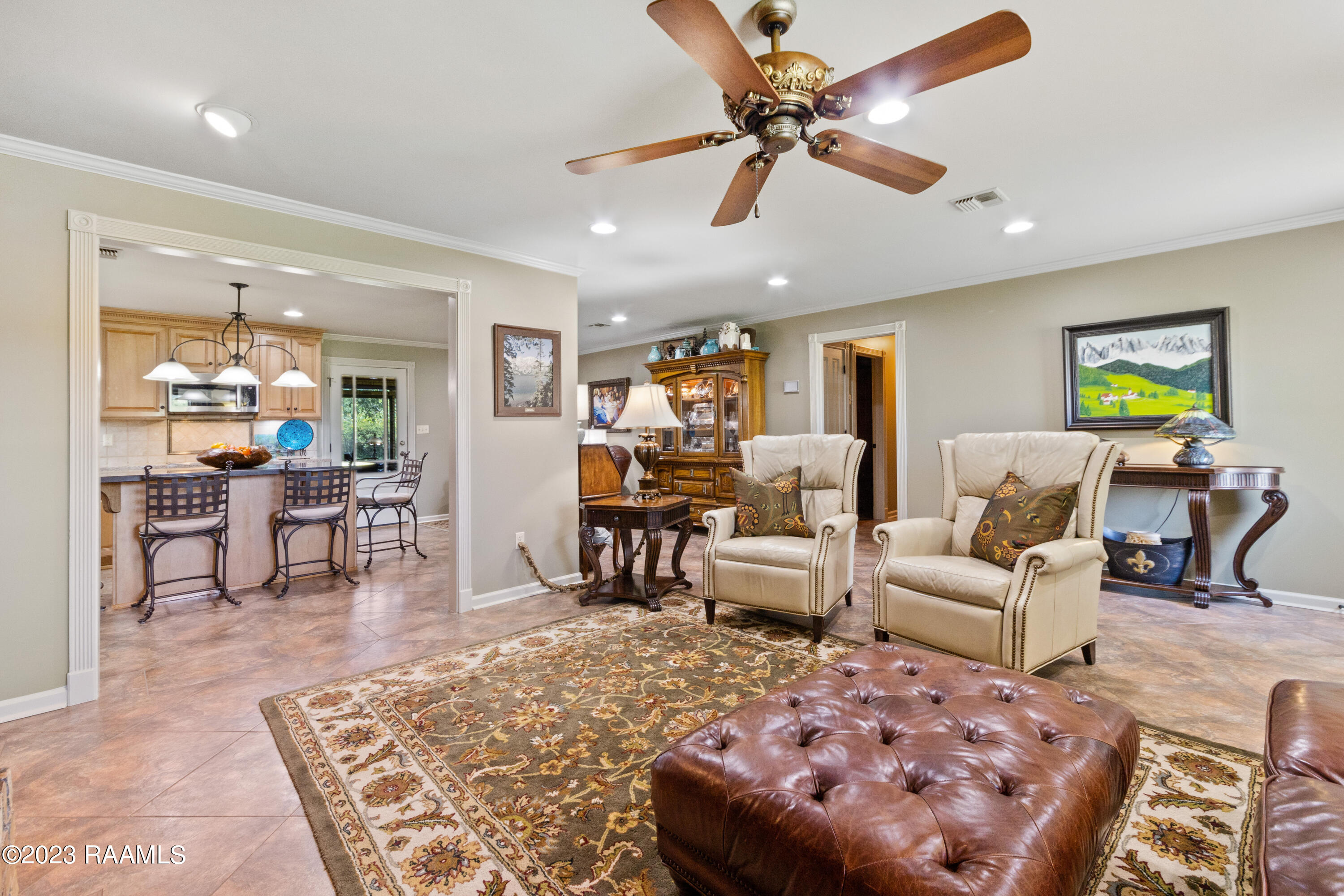 214 Benoit Patin Road Scott, LA 70583 - Photo 4 of 39 214BenoitPatin-4-9