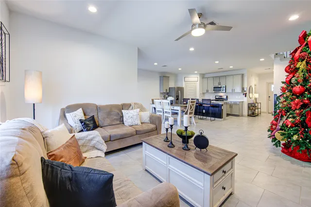 $2,450 | 3902 Elk Crk Court, Katy, TX 77494