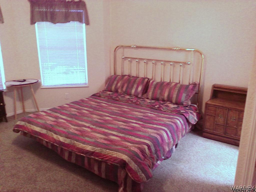 3808 Hoover Road Golden Valley, AZ 86413 - Photo 13 of 28 Master Bedroom