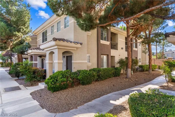 $310,000 | 9050 West Warm Springs Road, Unit 2009, Las Vegas, NV 89148