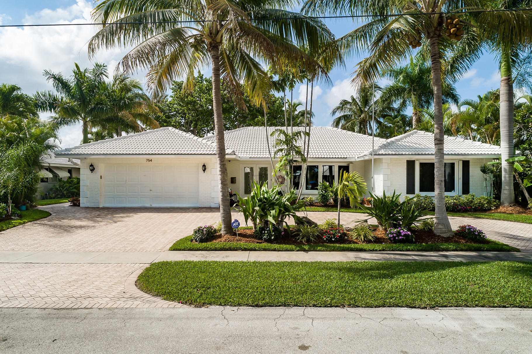 754 Peachtree Lane Boca Raton, FL 33486 - Photo 19 of 39 0331
