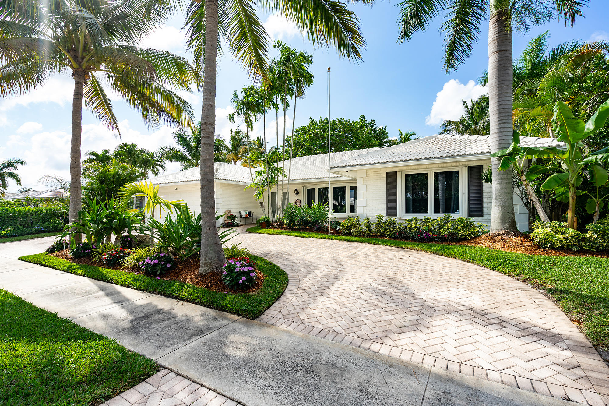 754 Peachtree Lane Boca Raton, FL 33486 - Photo 20 of 39 1023
