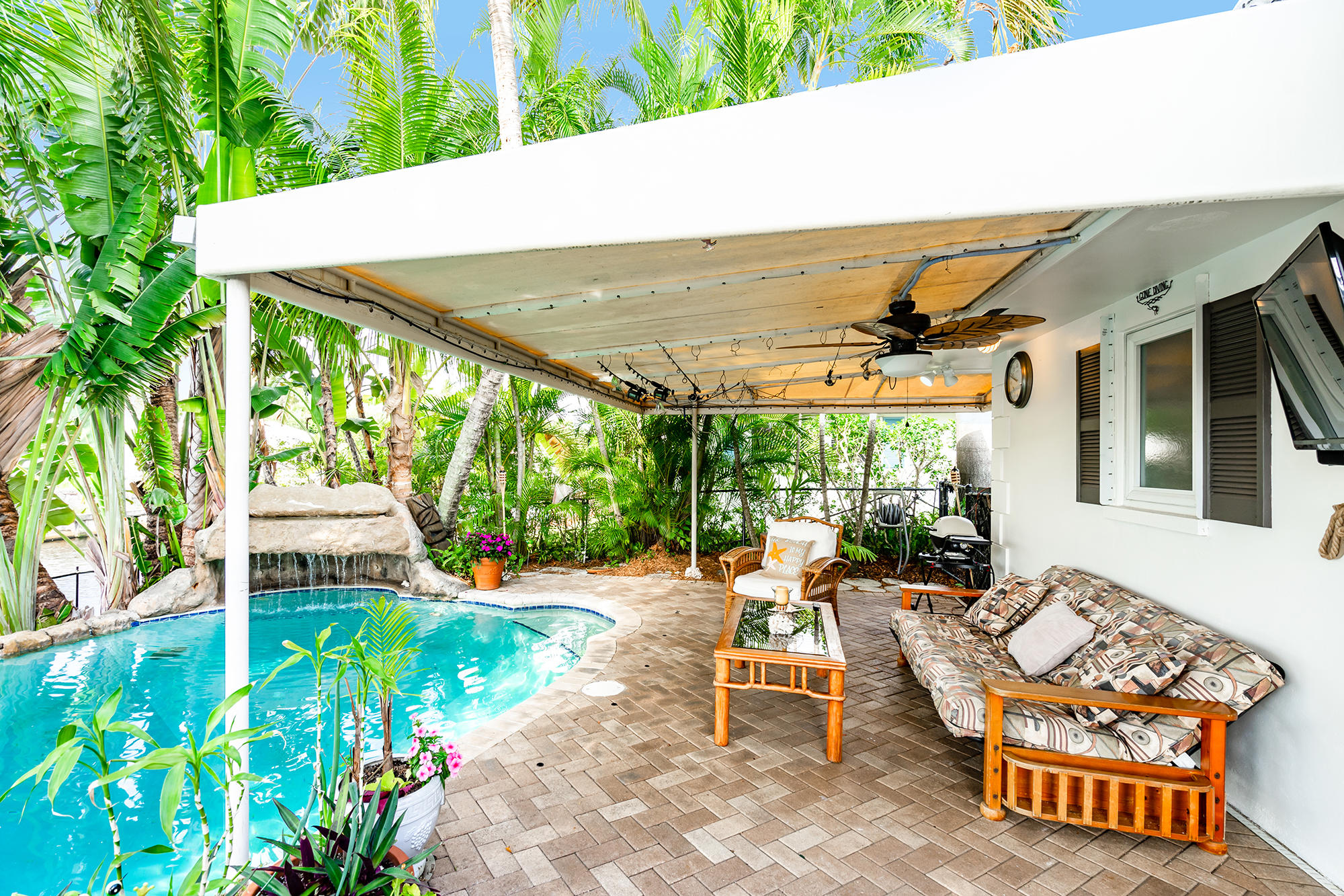 754 Peachtree Lane Boca Raton, FL 33486 - Photo 8 of 39 0985