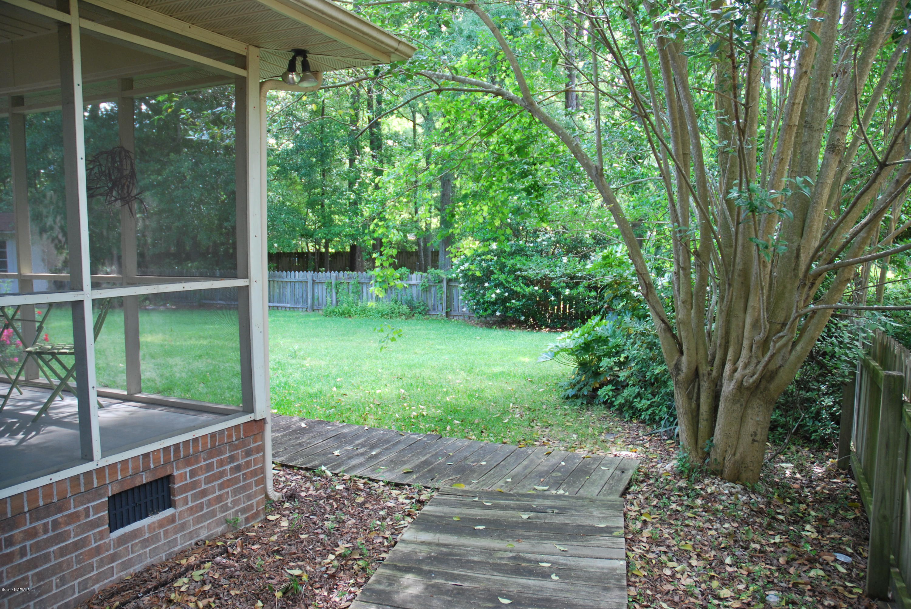 2501 Hardee Road Kinston, NC 28504 - Photo 4 of 36 DSC_0297