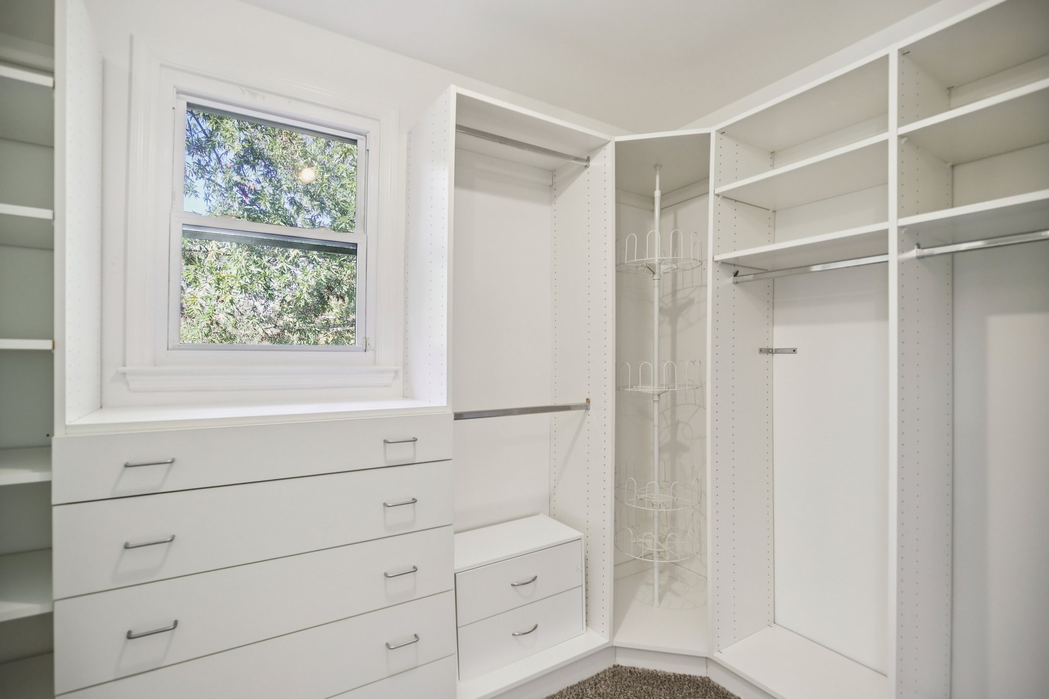 4026 Windland Drive Springfield, TN 37172 - Photo 18 of 32 a bathroom with a shower and a window