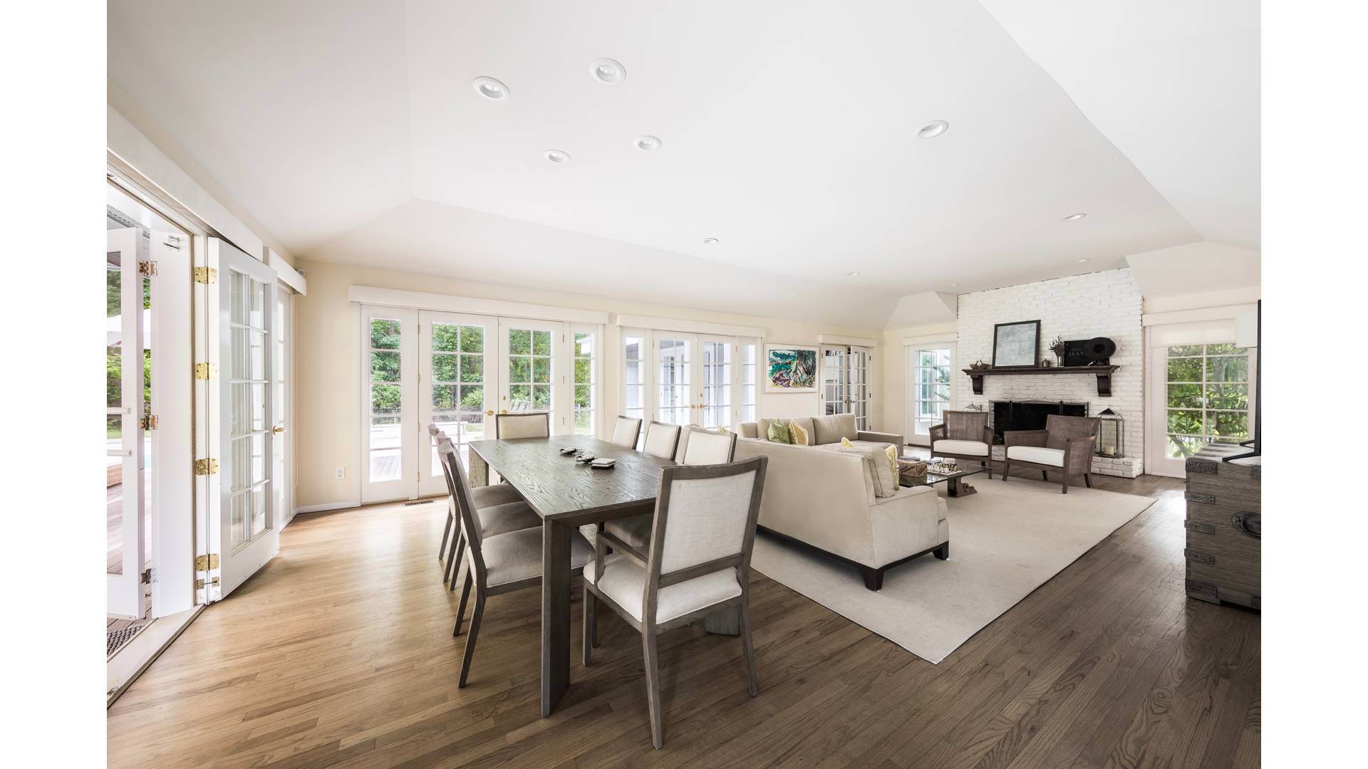 5 Ranch Court Sagaponack, NY 11962 - Photo 13 of 24 a view of a dining room with furniture and wooden floor