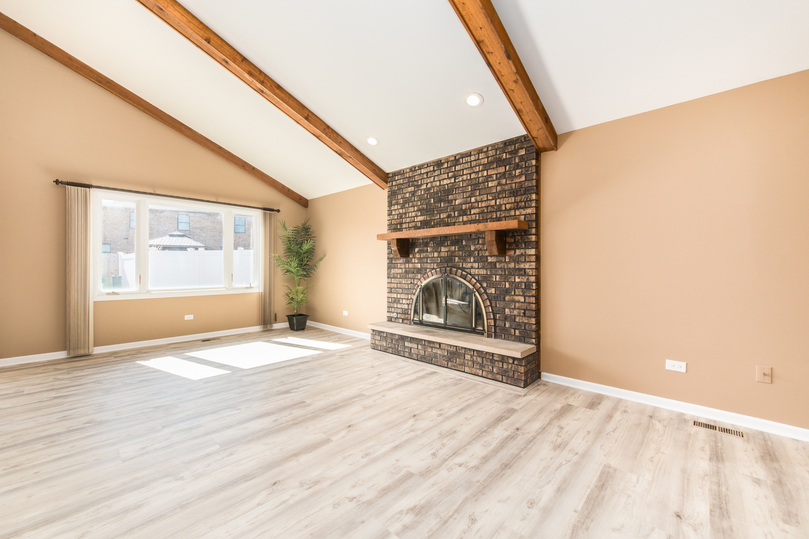 1019 Sable Drive Addison, IL 60101 - Photo 11 of 38