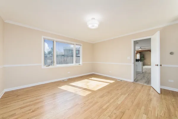 $669,900 | 1019 Sable Drive, Addison, IL 60101