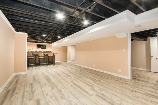 $669,900 | 1019 Sable Drive, Addison, IL 60101