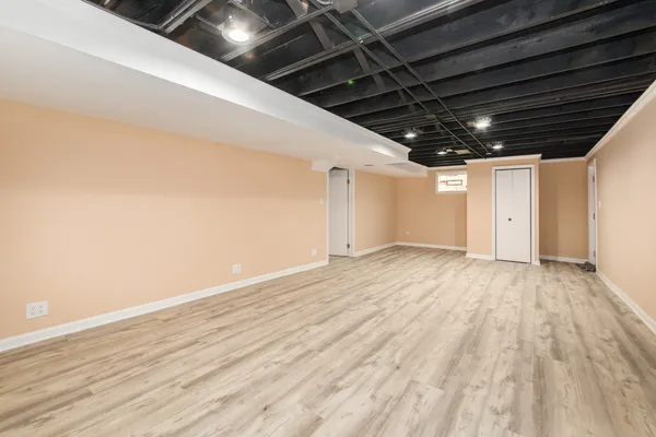 $669,900 | 1019 Sable Drive, Addison, IL 60101