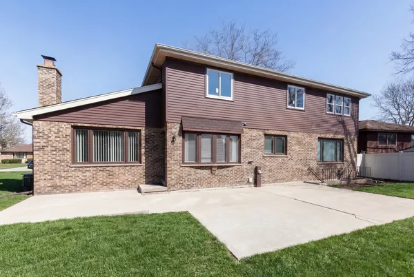 $669,900 | 1019 Sable Drive, Addison, IL 60101