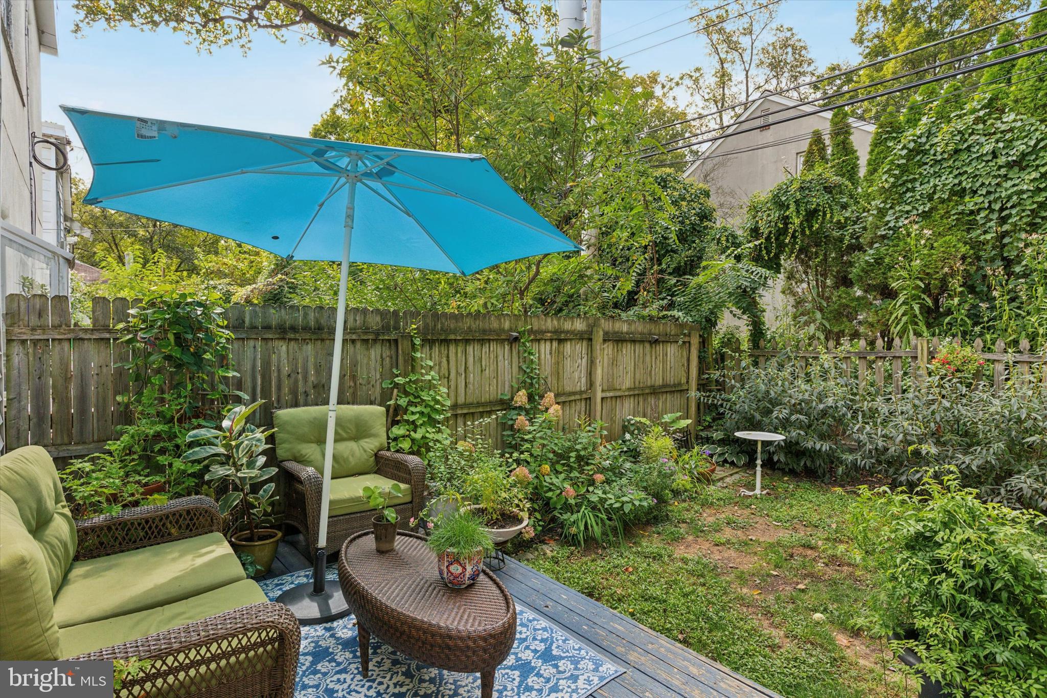 520 Homewood Avenue Narberth, PA 19072 - Photo 22 of 25 a view of a garden filled with furniture