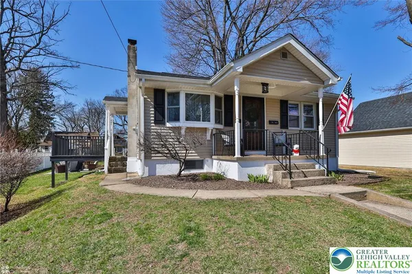 $289,000 | 529 Oakwood Street, Easton, PA 18045