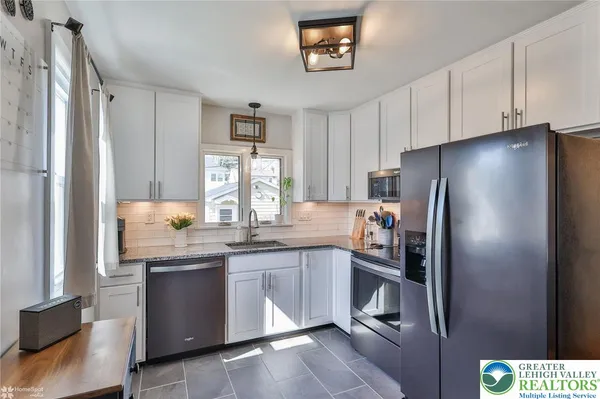 $289,000 | 529 Oakwood Street, Easton, PA 18045
