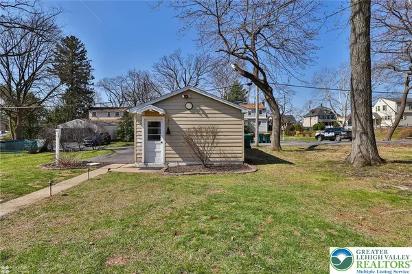 $289,000 | 529 Oakwood Street, Easton, PA 18045