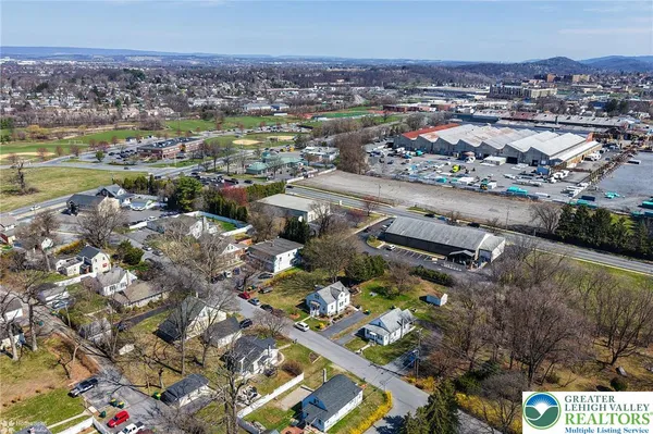 $289,000 | 529 Oakwood Street, Easton, PA 18045
