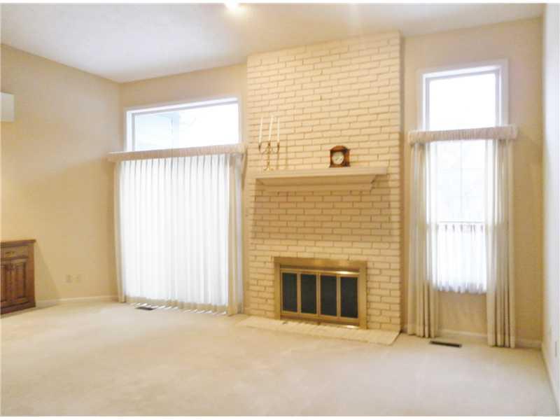12319 Brompton Road Carmel, IN 46033 - Photo 11 of 24 Gallery Image 11