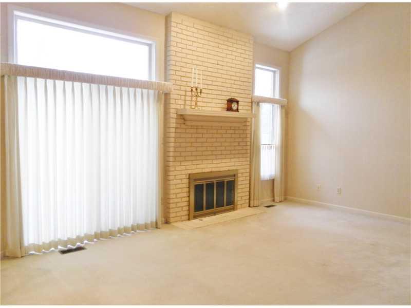 12319 Brompton Road Carmel, IN 46033 - Photo 12 of 24 Gallery Image 12