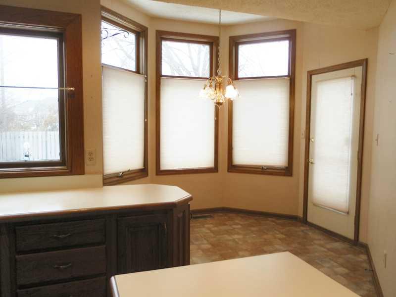 12319 Brompton Road Carmel, IN 46033 - Photo 7 of 24 Gallery Image 7