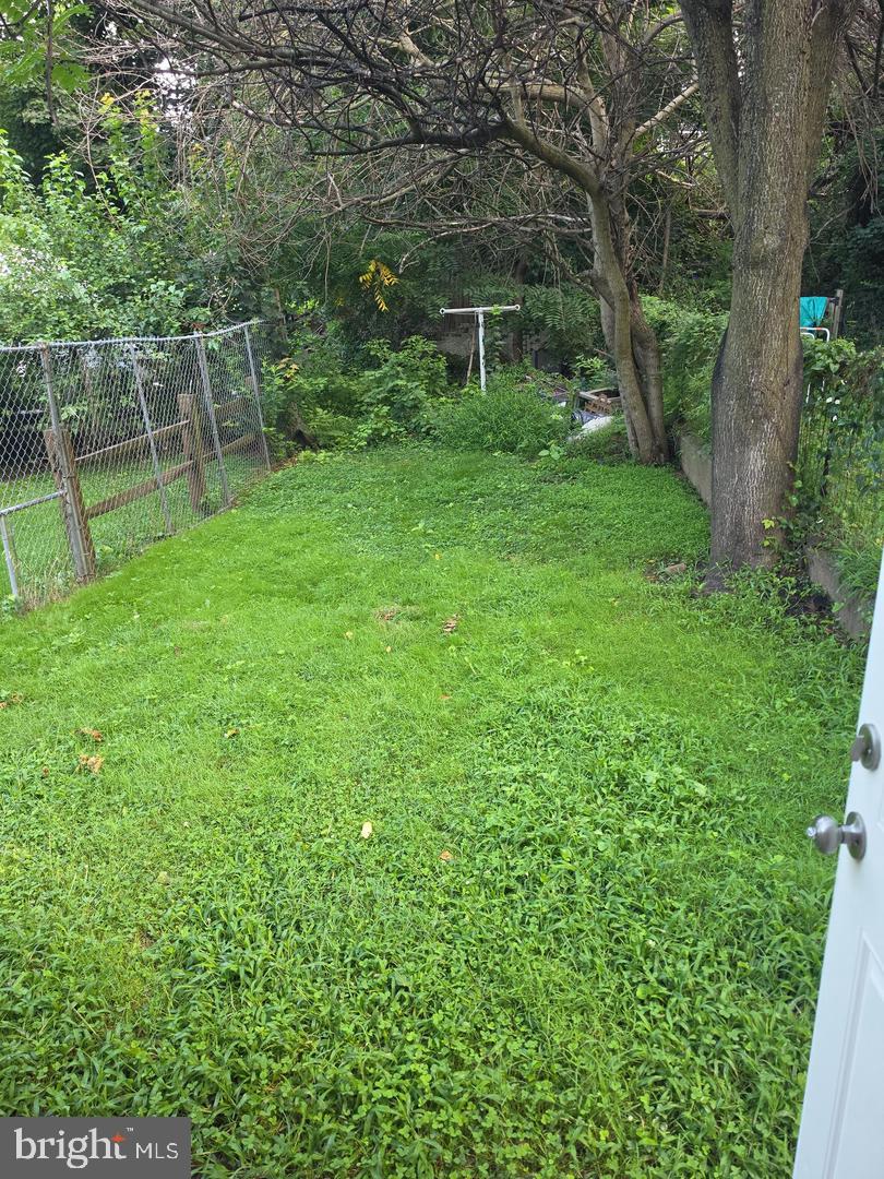 243-245 East Valley Road Coatesville, PA 19320 - Photo 6 of 23 243 Valley Road