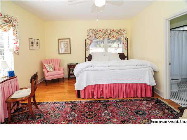 70 Lakeshore Drive Birmingham, AL 35209 - Photo 21 of 32