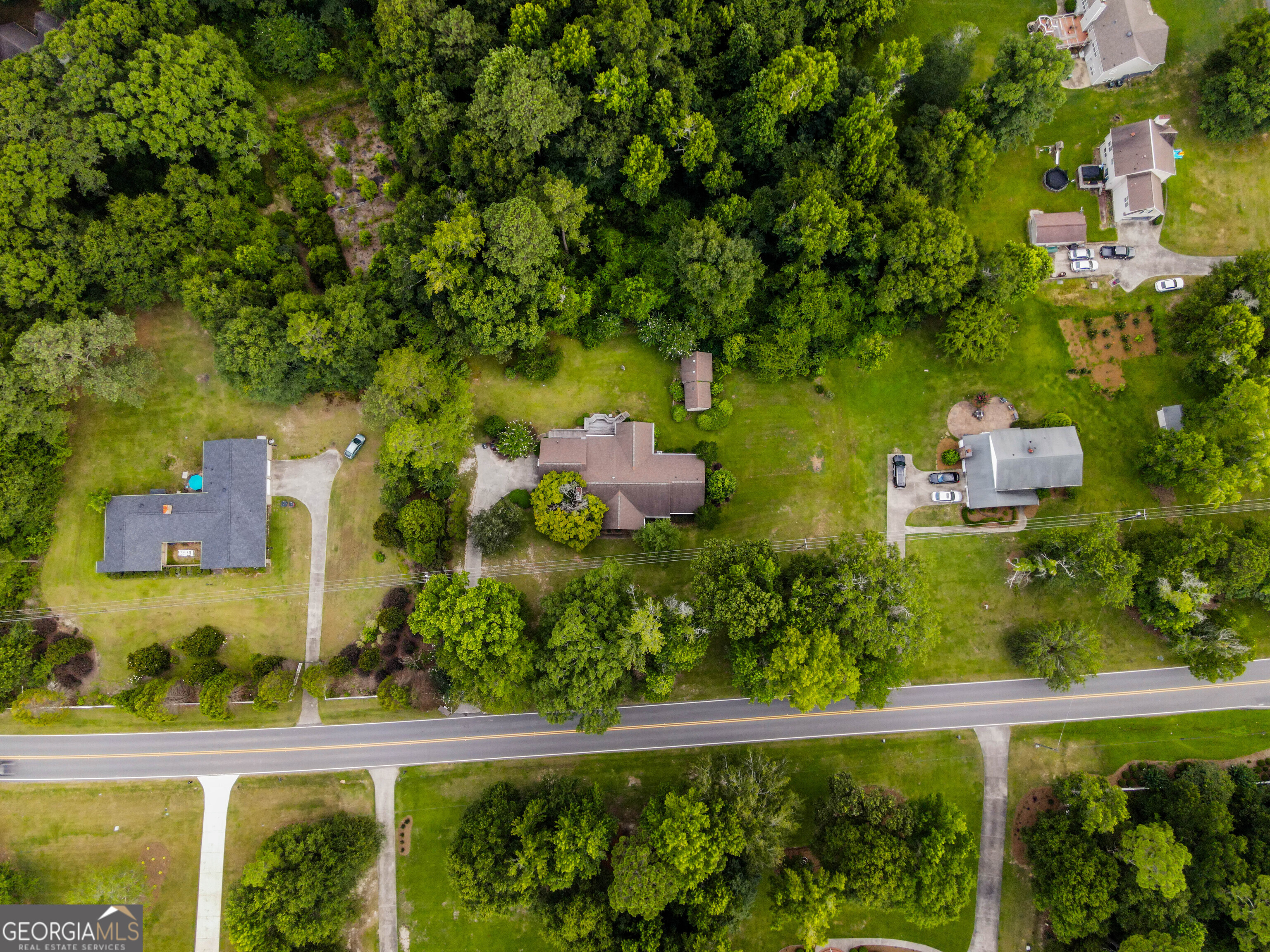6998 Columbus Road Lizella, GA 31052 - Photo 17 of 76