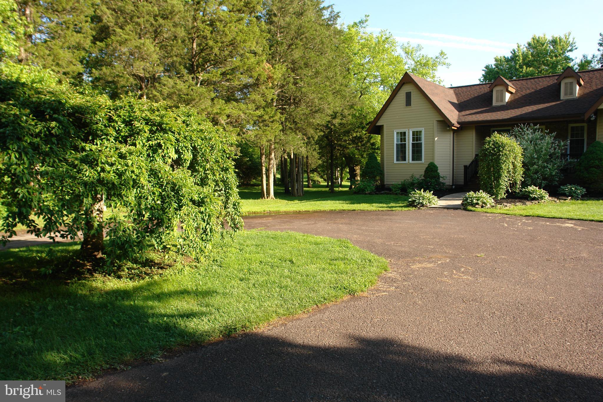 1212 Red Hill Road Red Hill, PA 18076 - Photo 4 of 67 Gallery Image 4