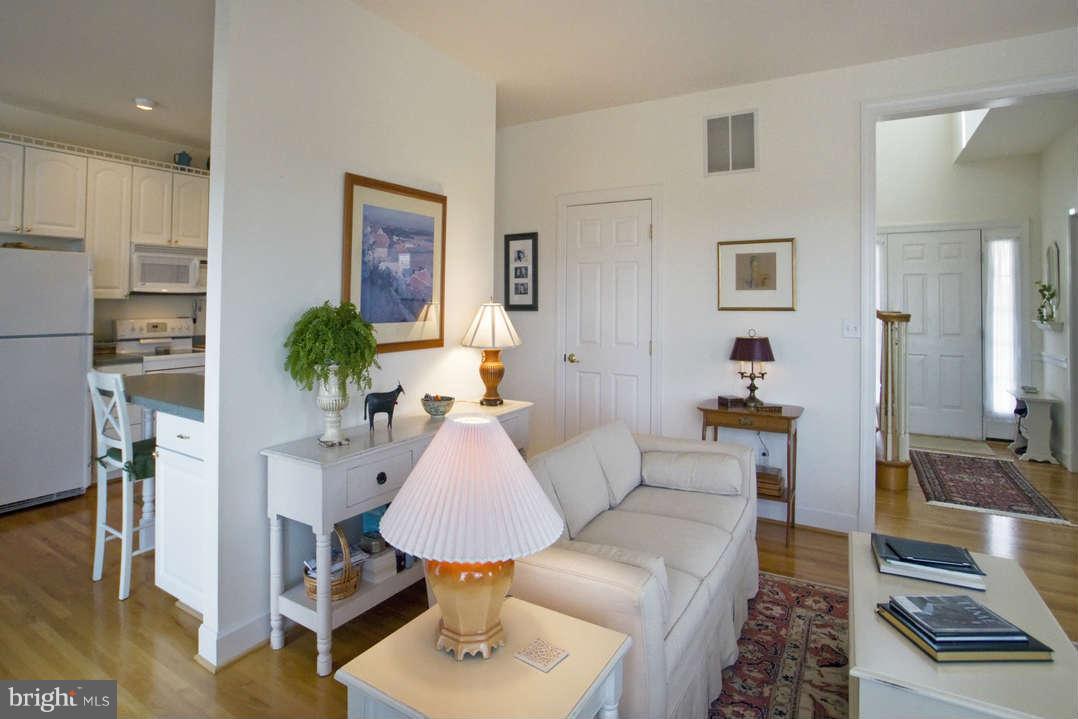 1018 Bernoudy Road White Hall, MD 21161 - Photo 16 of 30 Living Room