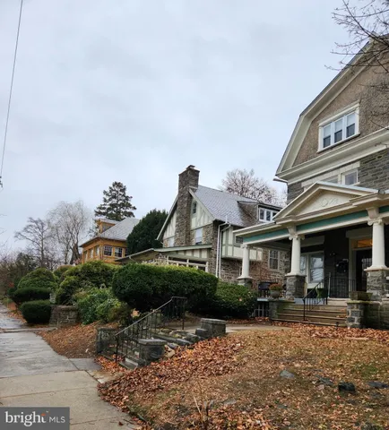 $1,200 | 7044 Chew Avenue, Unit 2, Philadelphia, PA 19119