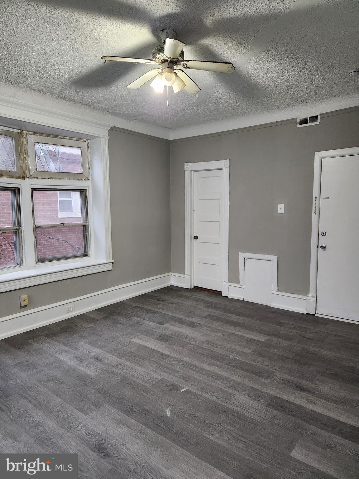 7044 Chew Avenue, Unit 2 Philadelphia, PA 19119 - Photo 12 of 13