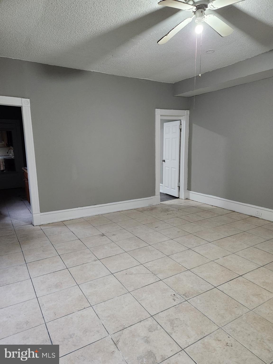 7044 Chew Avenue, Unit 2 Philadelphia, PA 19119 - Photo 3 of 13