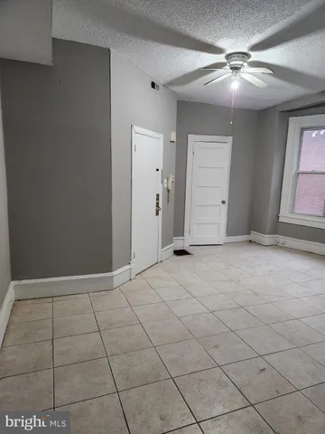 $1,200 | 7044 Chew Avenue, Unit 2, Philadelphia, PA 19119