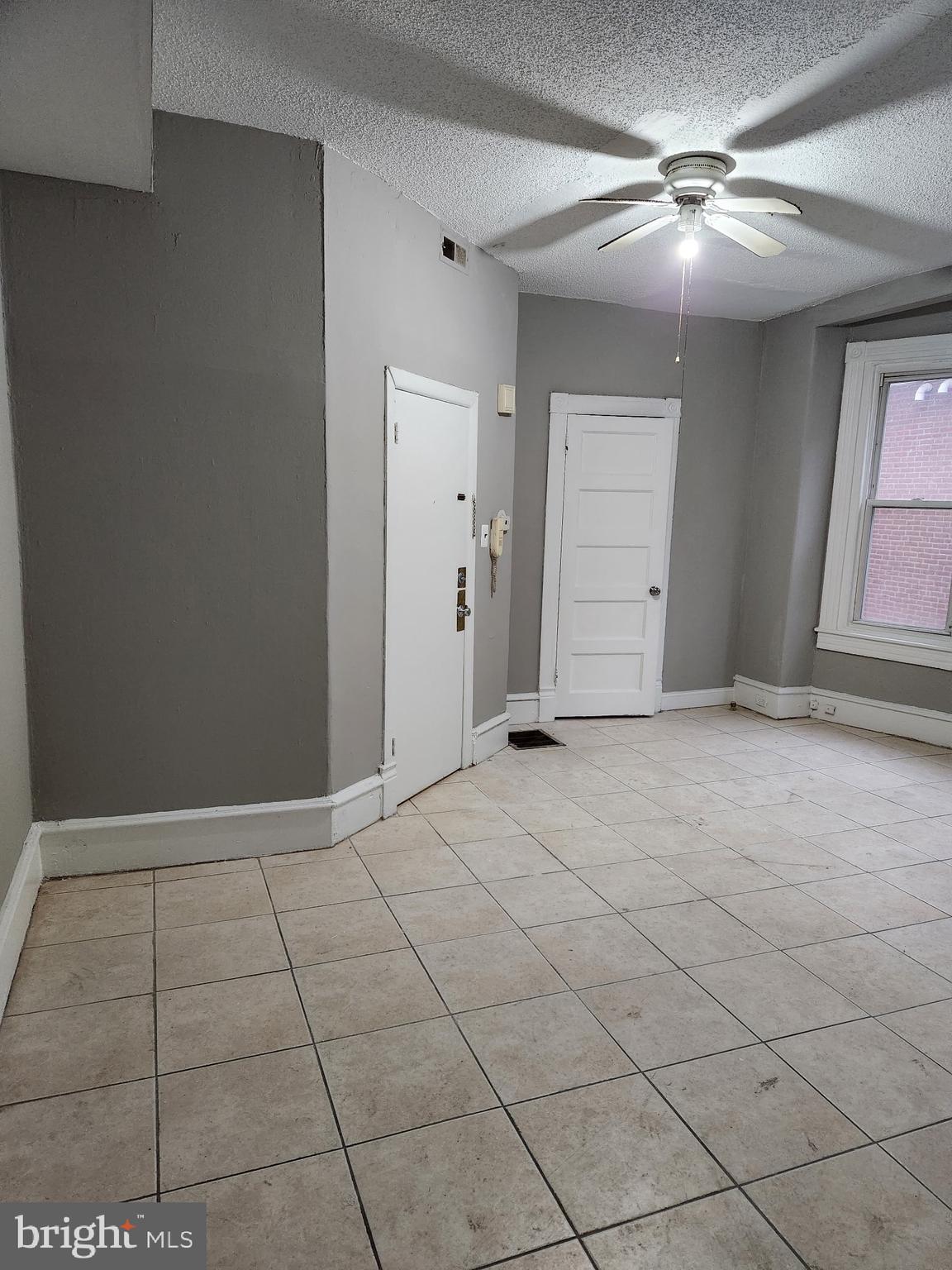 7044 Chew Avenue, Unit 2 Philadelphia, PA 19119 - Photo 4 of 13