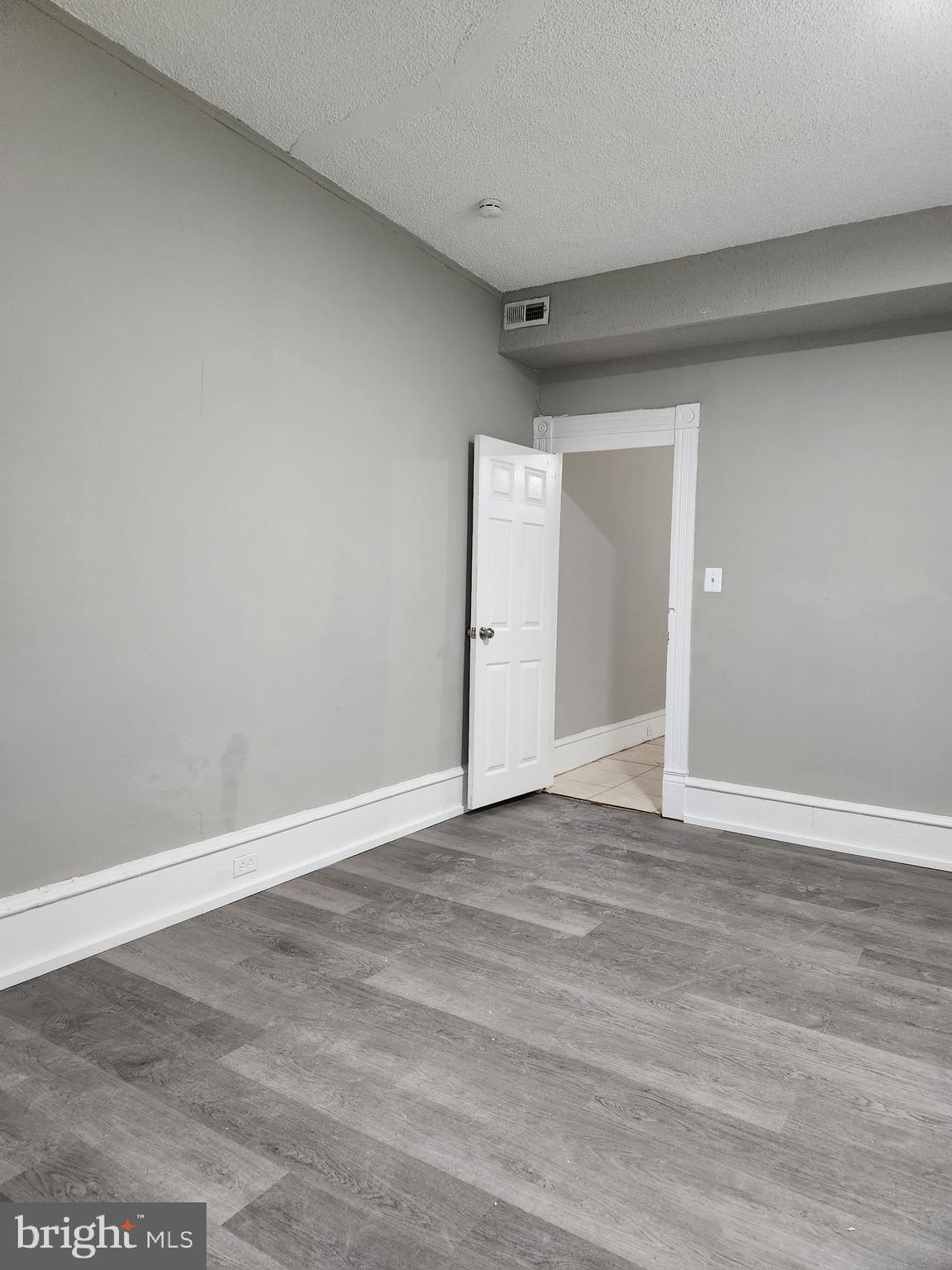 7044 Chew Avenue, Unit 2 Philadelphia, PA 19119 - Photo 5 of 13