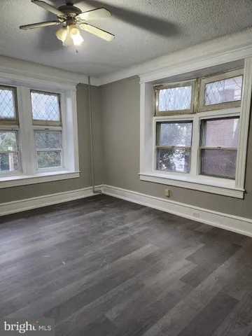 $1,200 | 7044 Chew Avenue, Unit 2, Philadelphia, PA 19119