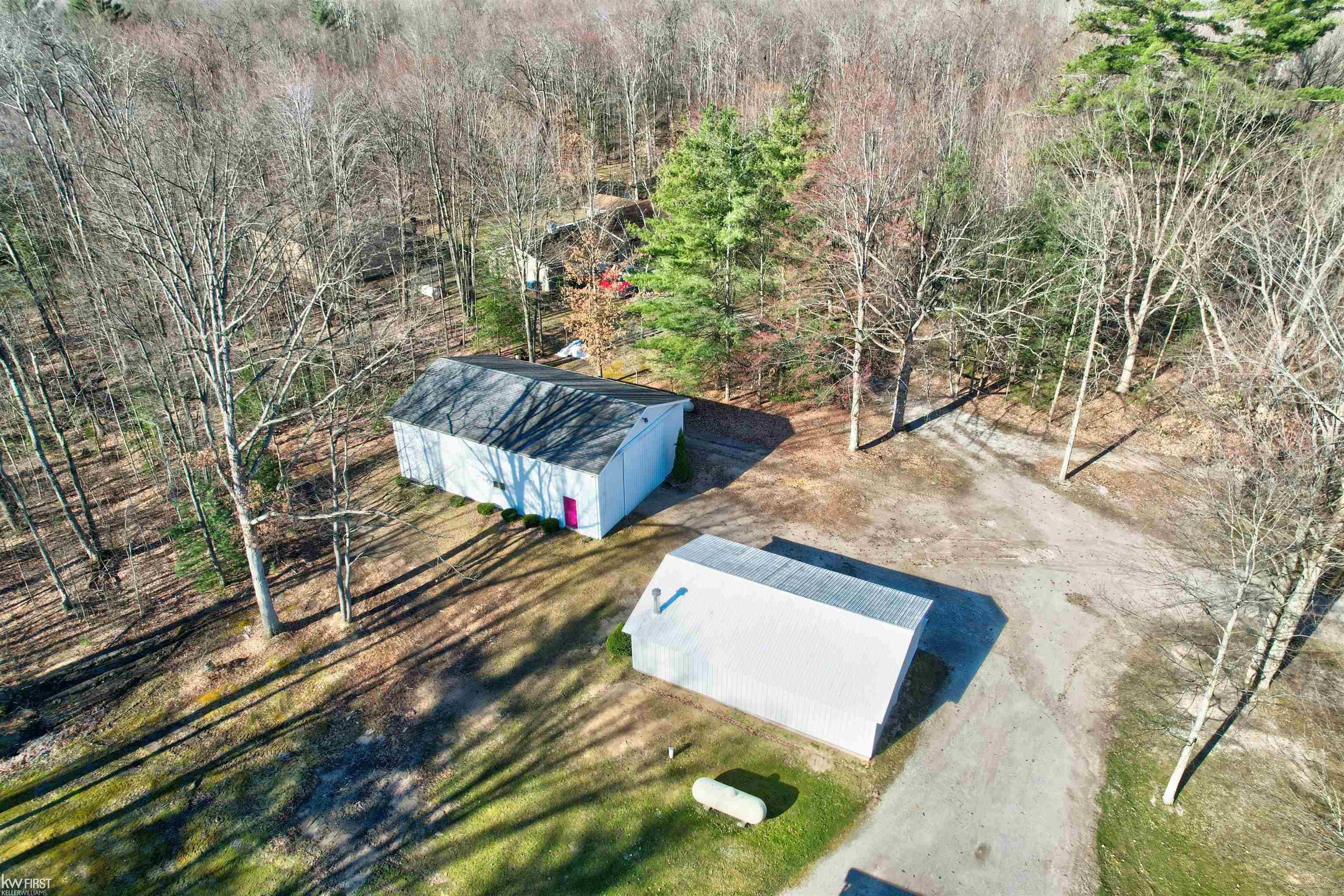 1033 West Levely Road Beaverton, MI 48612 - Photo 76 of 85 50138120-17815ee6-b9e8-4ca5-abe3-b4336aa1aaa0.JPG