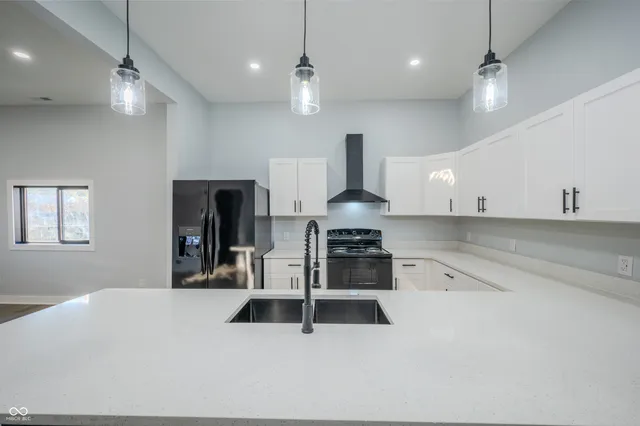 $199,500 | 925 South 16th Street, Terre Haute, IN 47807