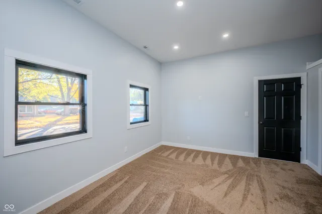 $199,500 | 925 South 16th Street, Terre Haute, IN 47807