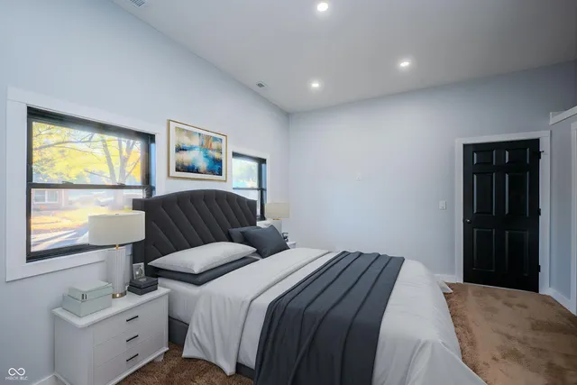 $199,500 | 925 South 16th Street, Terre Haute, IN 47807