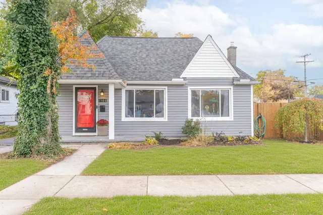 $189,000 | 1106 East Granet Avenue, Hazel Park, MI 48030