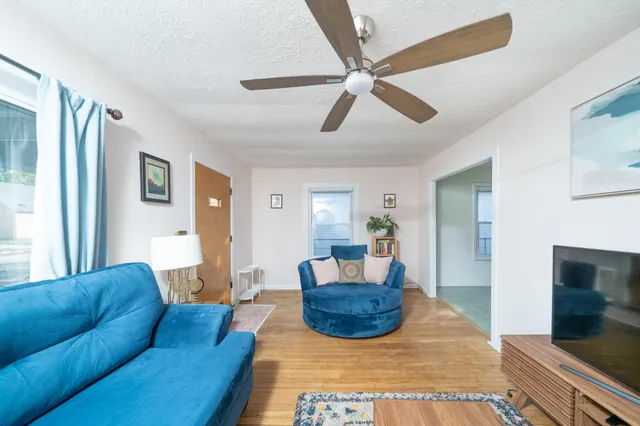 $189,000 | 1106 East Granet Avenue, Hazel Park, MI 48030