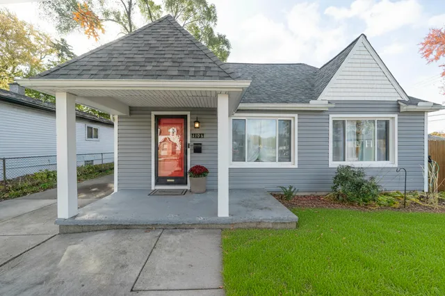 $189,000 | 1106 East Granet Avenue, Hazel Park, MI 48030