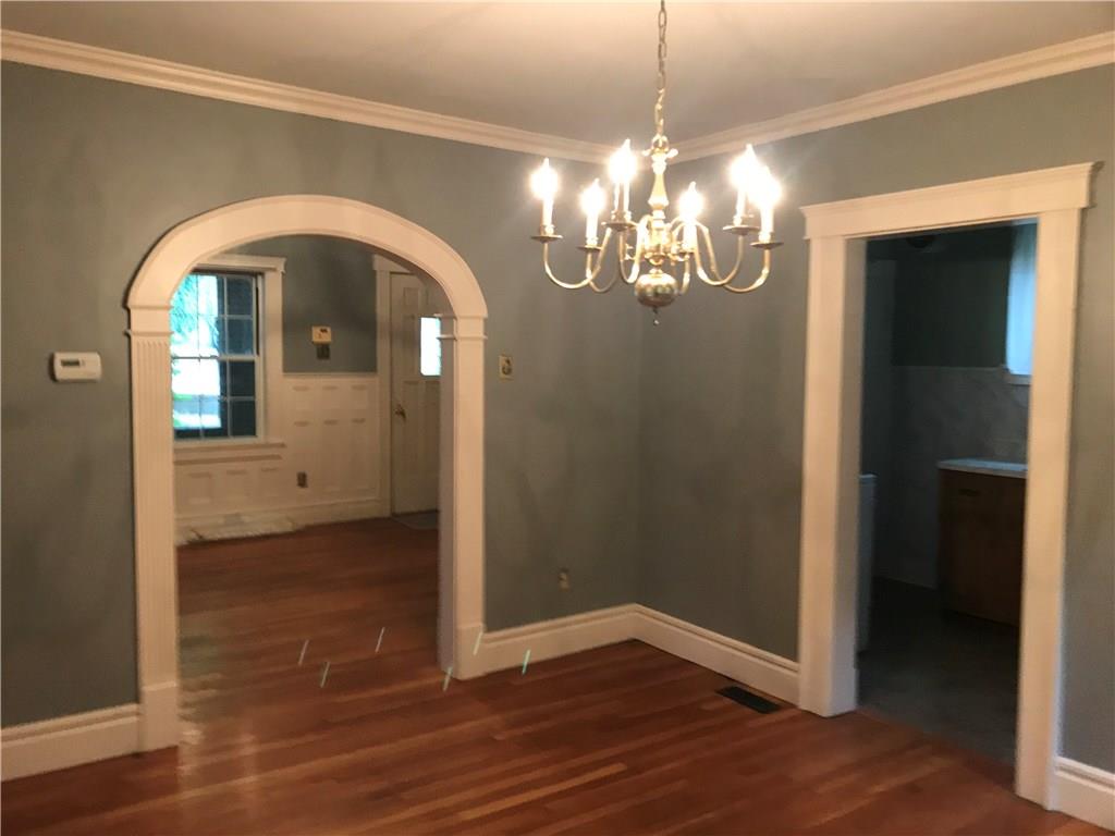 228 Elmore Road Pittsburgh, PA 15221 - Photo 8 of 19