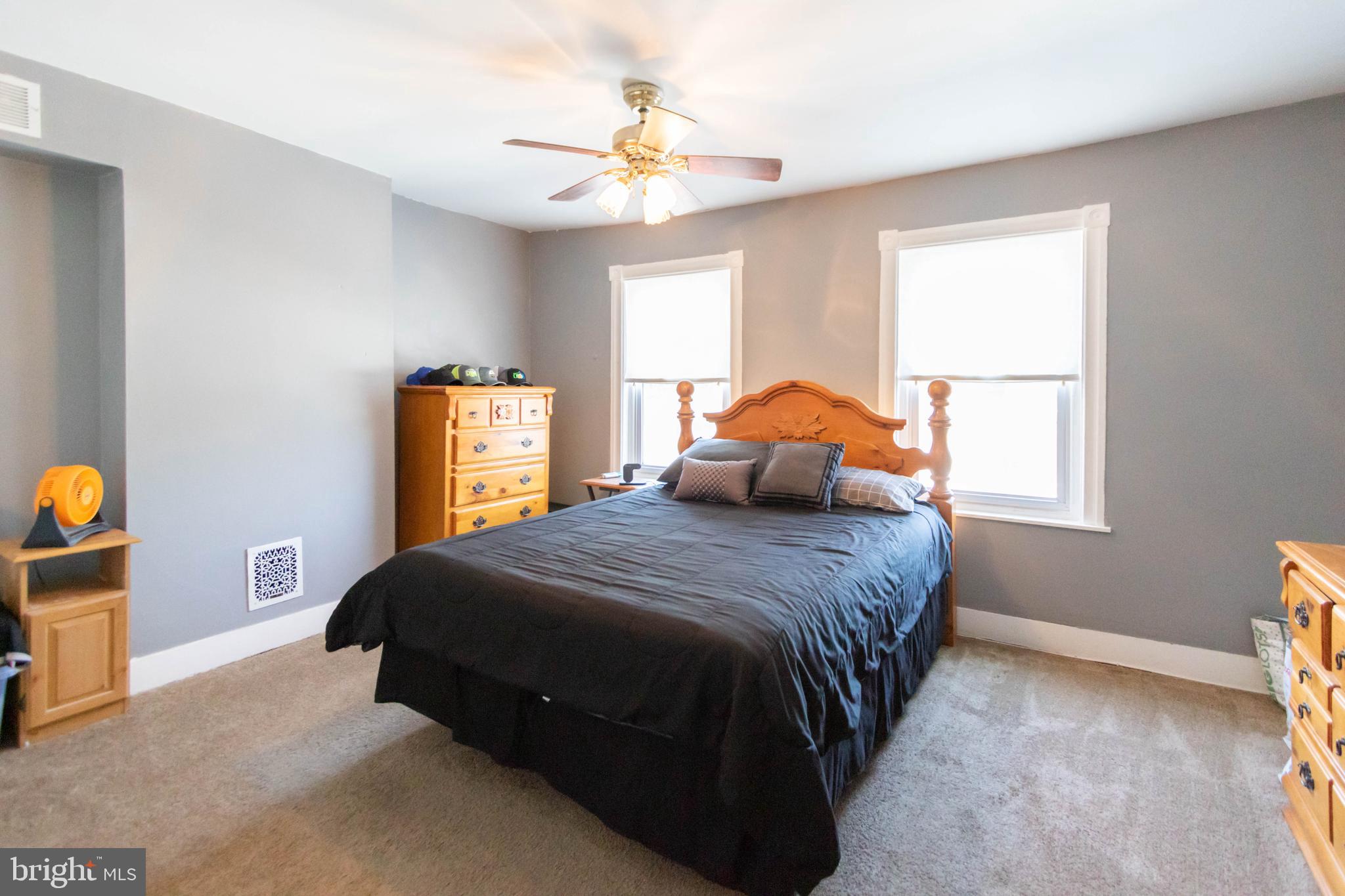 10 Polk Street Riverside, NJ 08075 - Photo 10 of 17 Primary bedroom