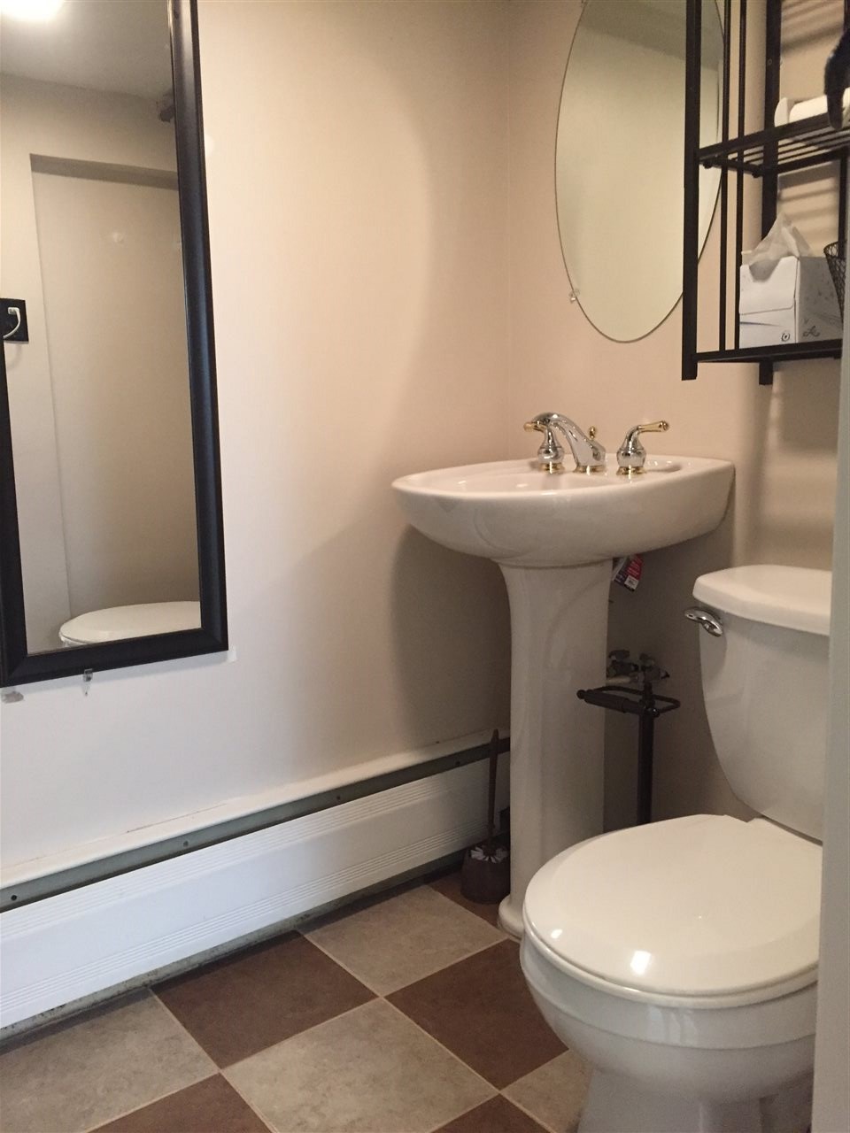 160 Rosedale Avenue Manchester, NH 03103 - Photo 23 of 39