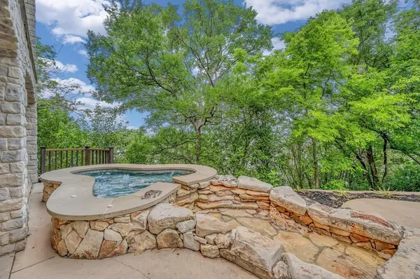 $1,190,000 | 237 Giant Cedar Trail, Whitney, TX 76692