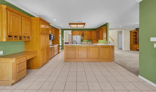 $1,190,000 | 237 Giant Cedar Trail, Whitney, TX 76692